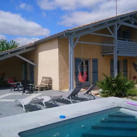 Duo Pradere Avec Piscine Apartment Virazeil Exterior photo